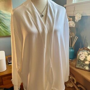 NWT- Christopher & Banks, women’s size L, winter white, open cardigan.